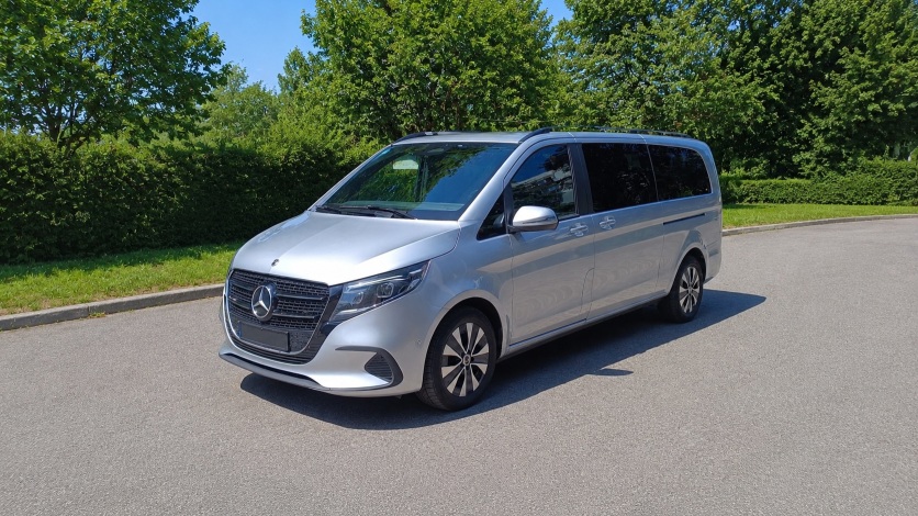 Mercedes Benz V300